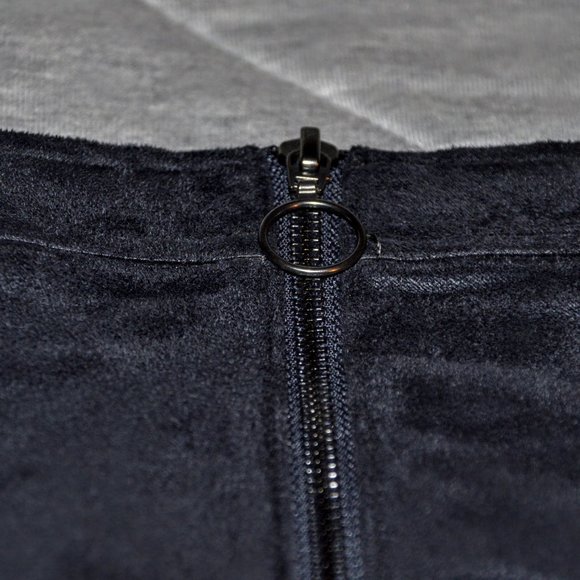 Charcoal grey skirt - Picture 3 of 3